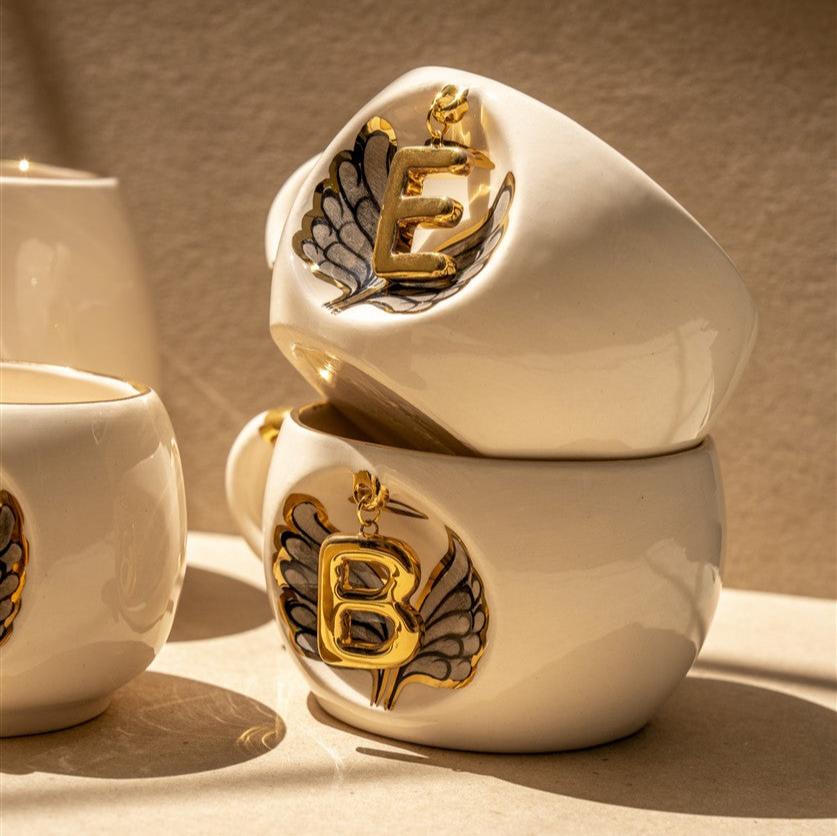 melek kanatlı çay fincanı harfli