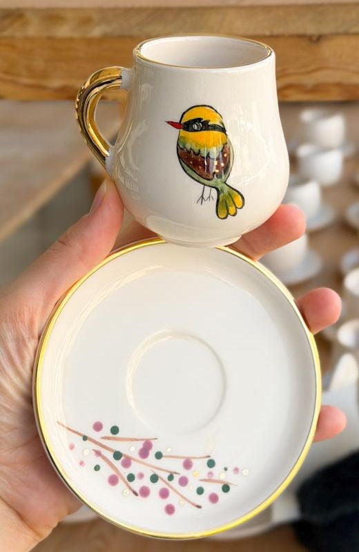 Altın Kuş Desenli Seramik Kahve Fincanı Sarı Başlı