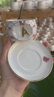 Fiyonklu Çay Fincanı